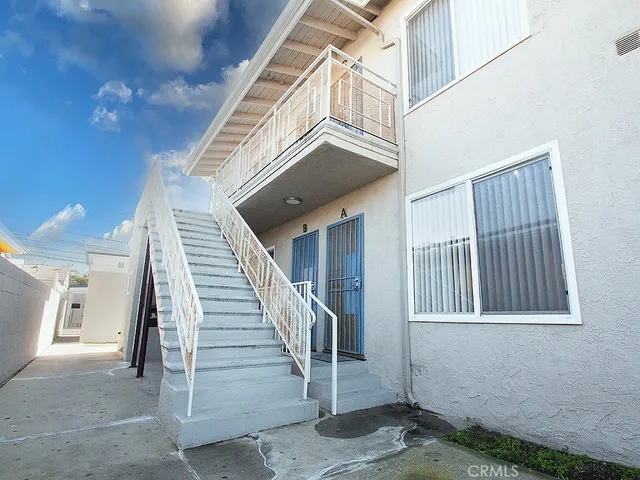 $1,800 | 12536 Oxford Avenue, Unit A, Hawthorne, CA 90250