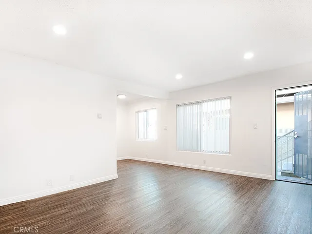 $1,800 | 12536 Oxford Avenue, Unit A, Hawthorne, CA 90250