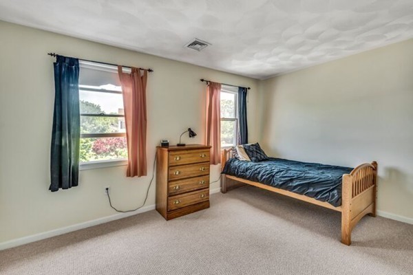 12 Old Farm Road Woburn, MA 01801 - Photo 20 of 30 Gallery Image 20