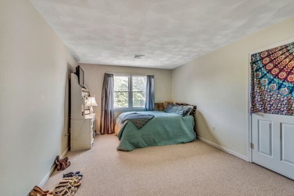12 Old Farm Road Woburn, MA 01801 - Photo 22 of 30 Gallery Image 22
