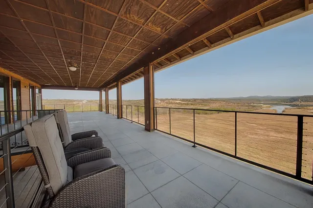 a view of a storage & utility room