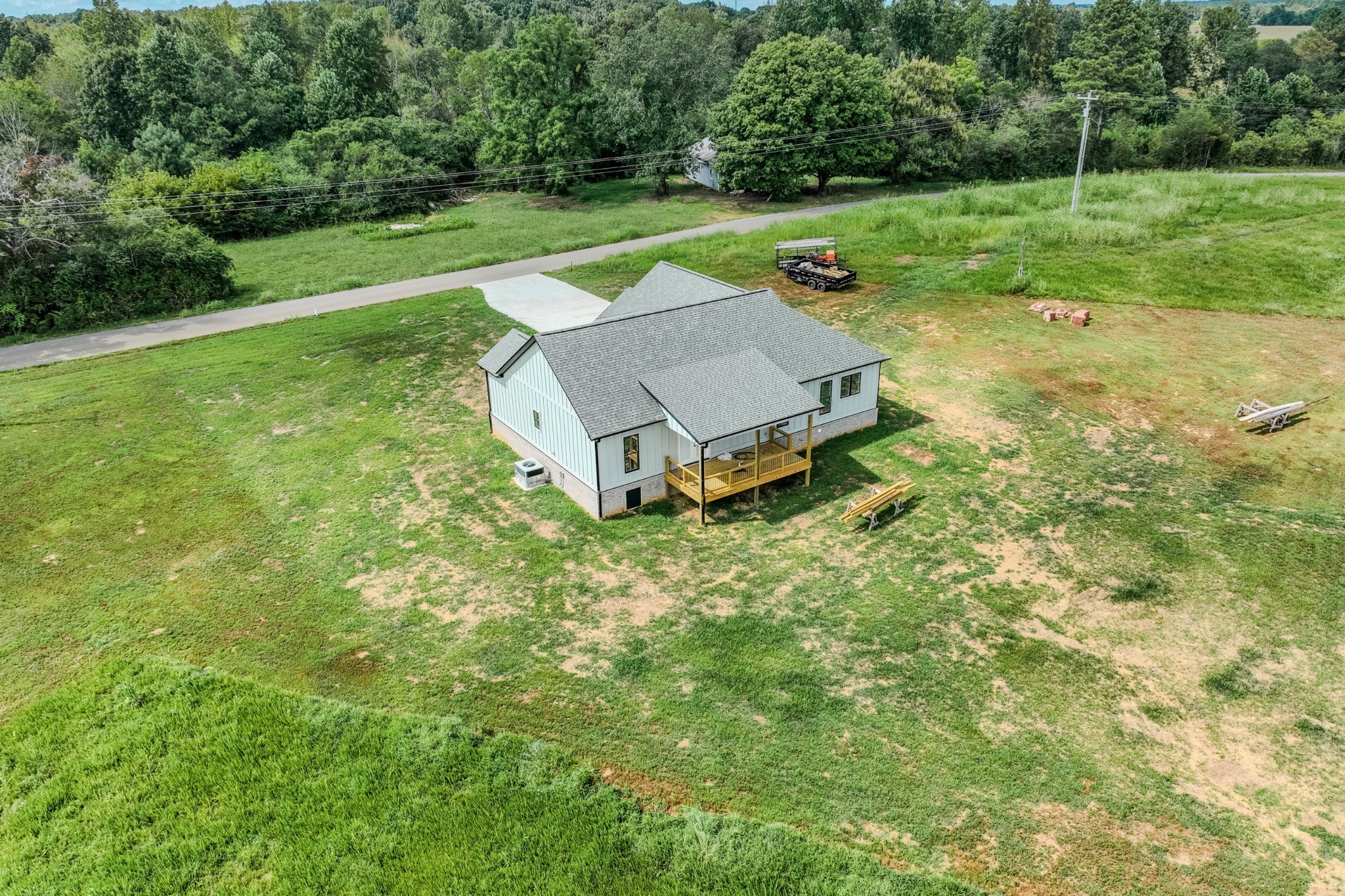 176 Beartown Road Loretto, TN 38469 - Photo 44 of 46 a garden view with a sitting space