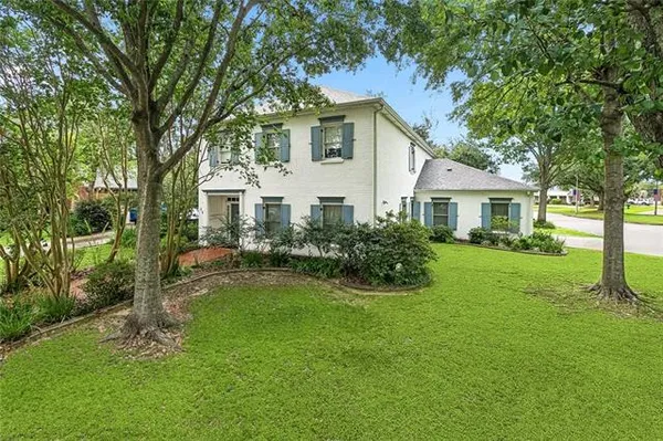 $465,000 | 33 Hermitage Drive, Marrero, LA 70072