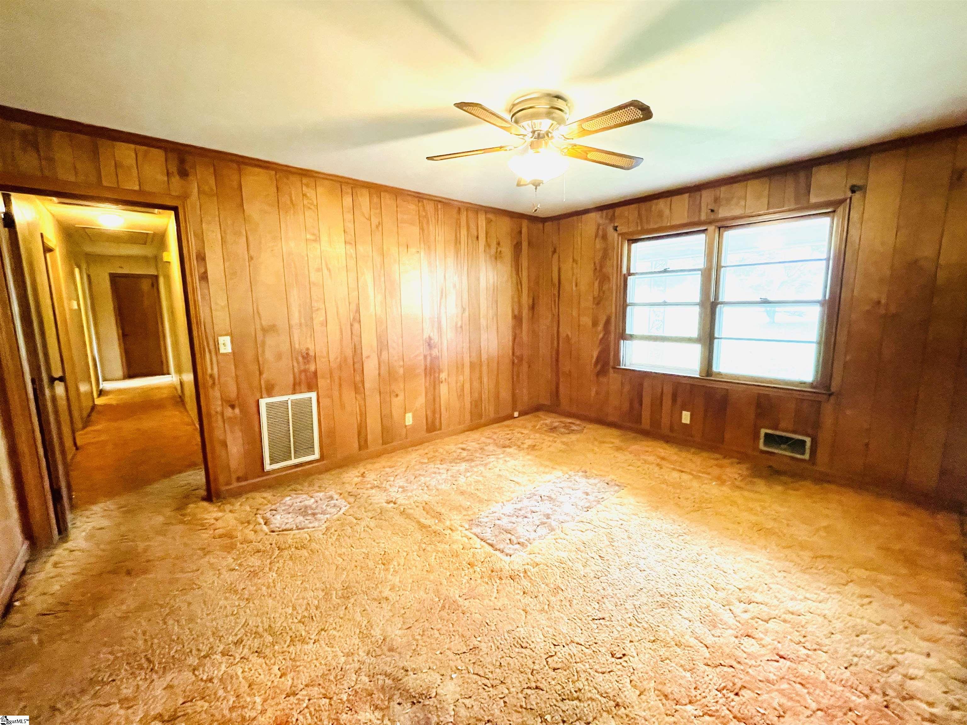 114 Riley Road Greenville, SC 29611 - Photo 10 of 31 Gallery Image 10