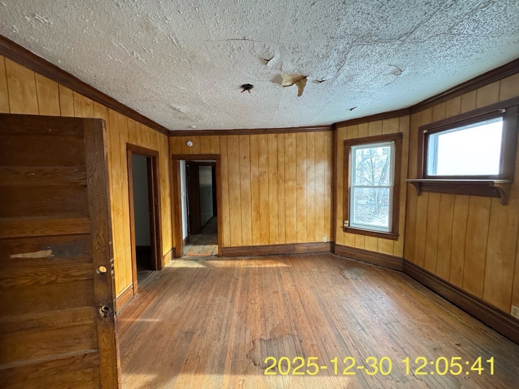 613 North Lorel Avenue Chicago, IL 60644 - Photo 2 of 10