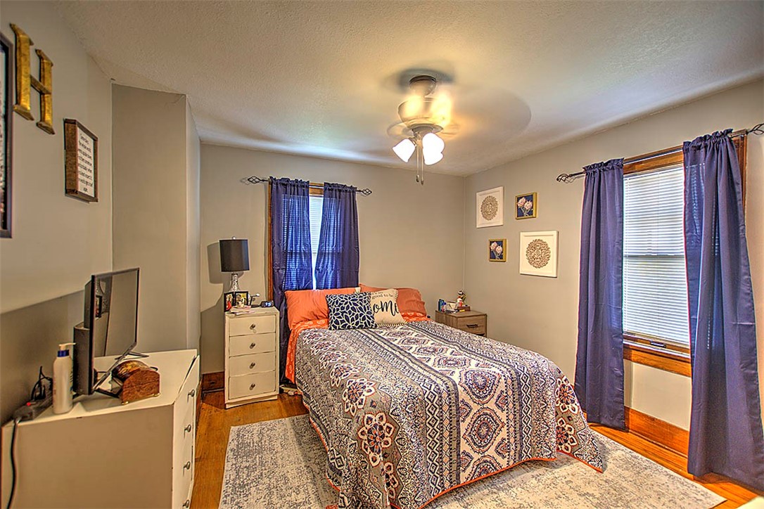 1935 West Forest Avenue Decatur, IL 62522 - Photo 16 of 22