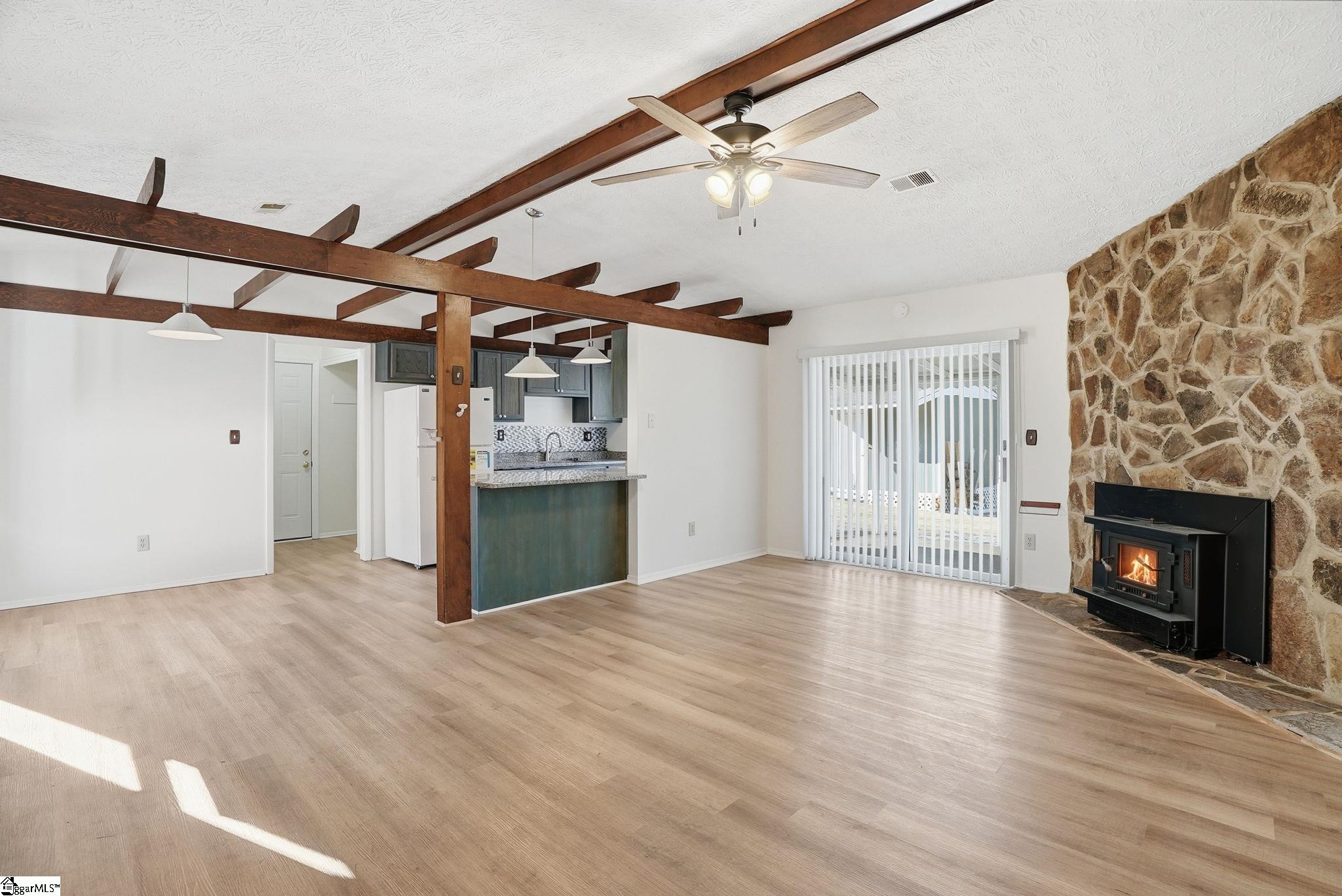 602 Sumter Street Greenville, SC 29617 - Photo 5 of 36