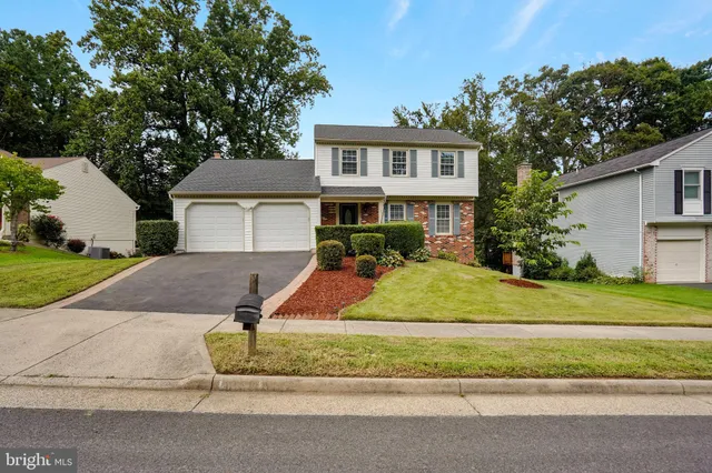 $787,000 | 8298 Lindside Way, Springfield, VA 22153