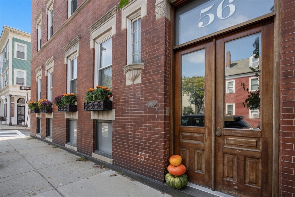 56 High Street, Unit 3 Boston, MA 02129 - Photo 17 of 17