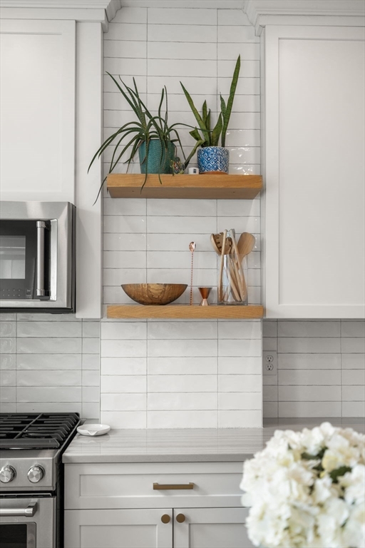 56 High Street, Unit 3 Boston, MA 02129 - Photo 3 of 17