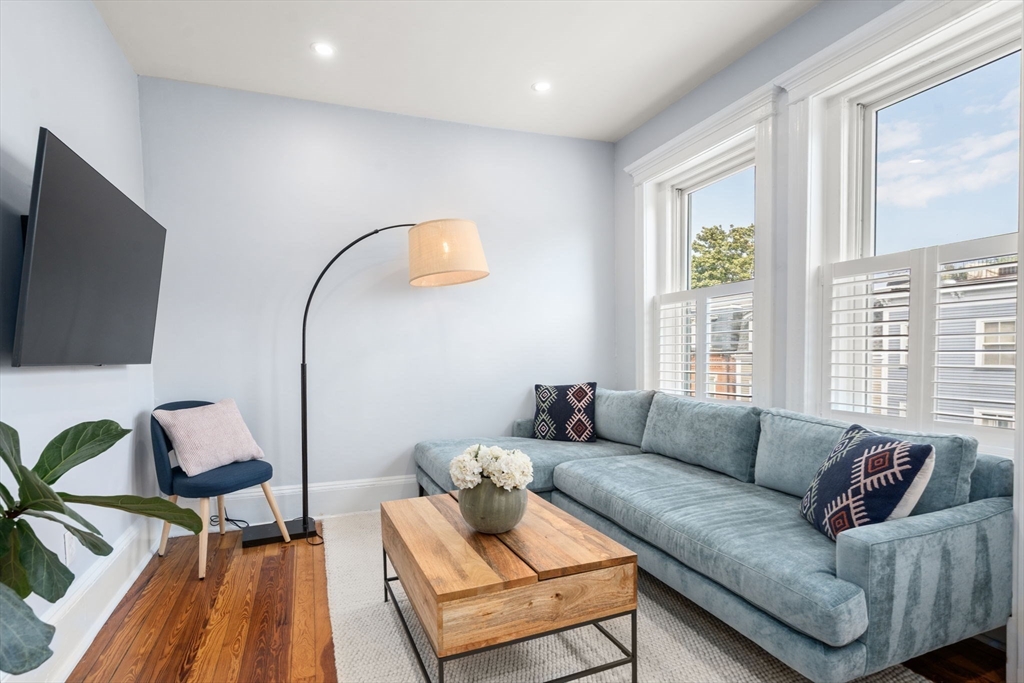 56 High Street, Unit 3 Boston, MA 02129 - Photo 5 of 17