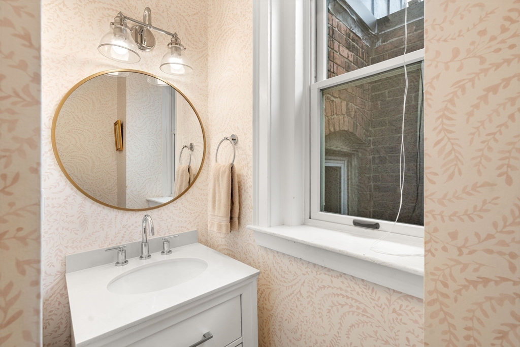 56 High Street, Unit 3 Boston, MA 02129 - Photo 9 of 17