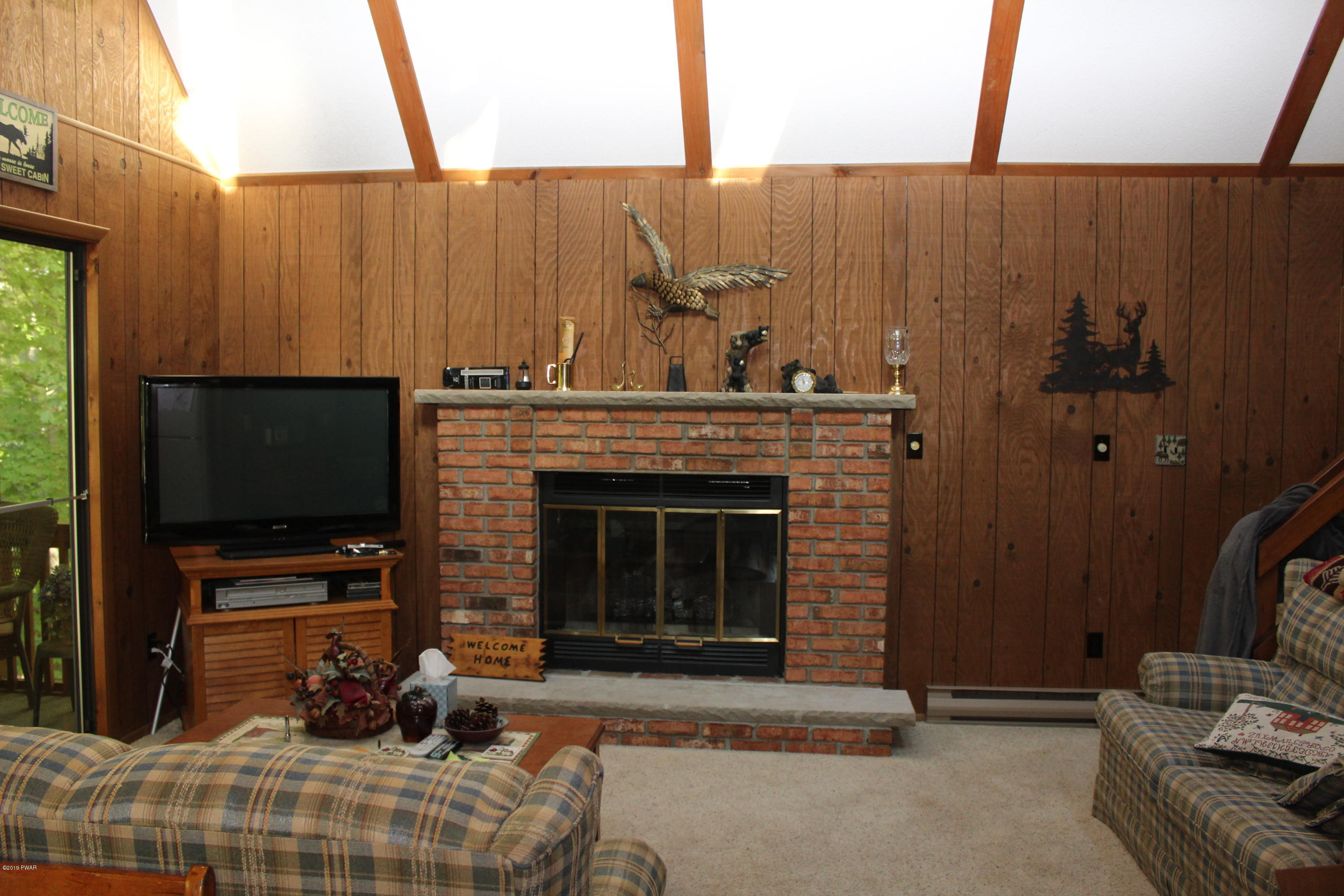 336 Northgate Road Lake Ariel, PA 18436 - Photo 3 of 15