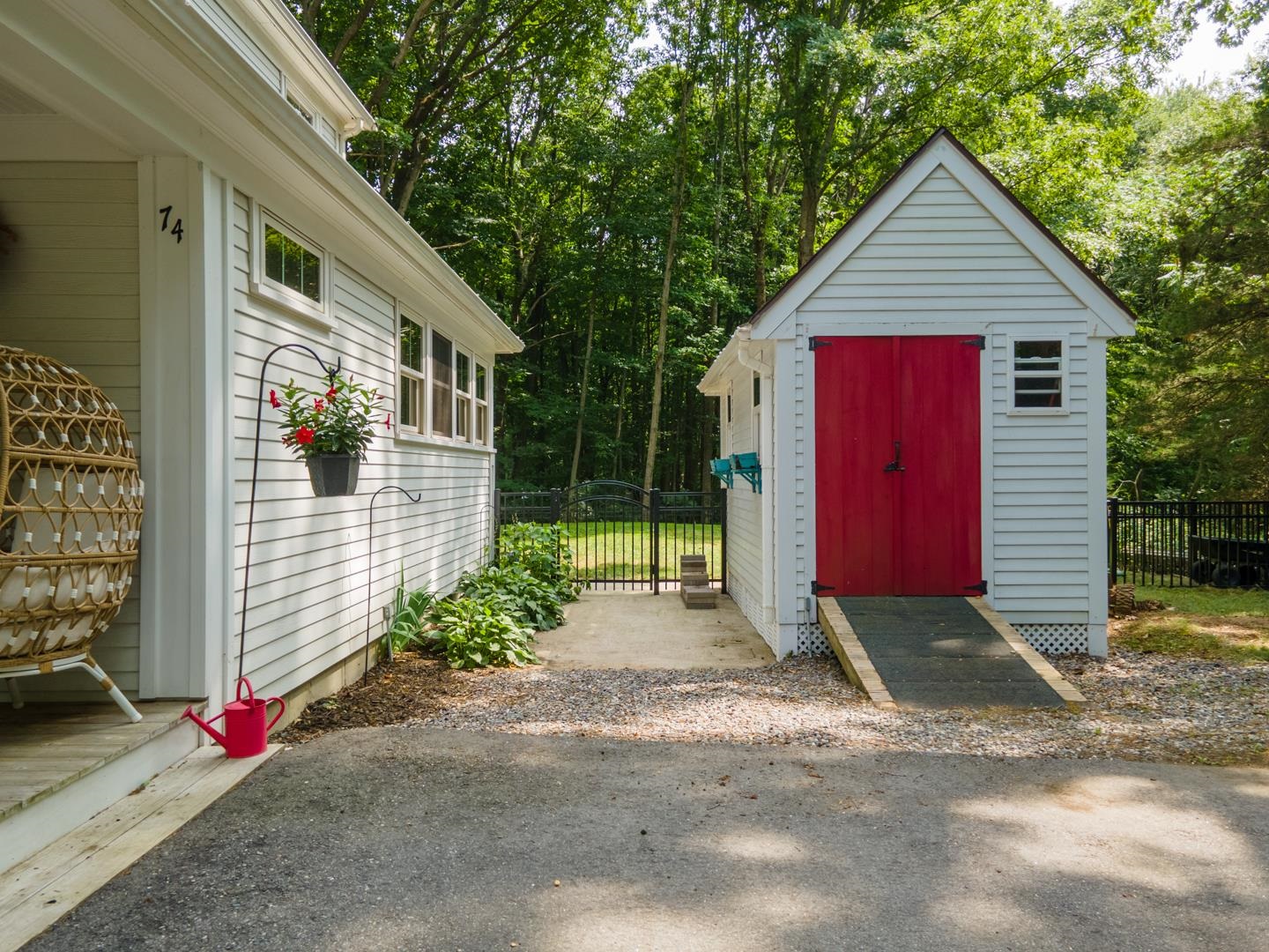 74 Kensington Road Hampton Falls, NH 03844 - Photo 24 of 36