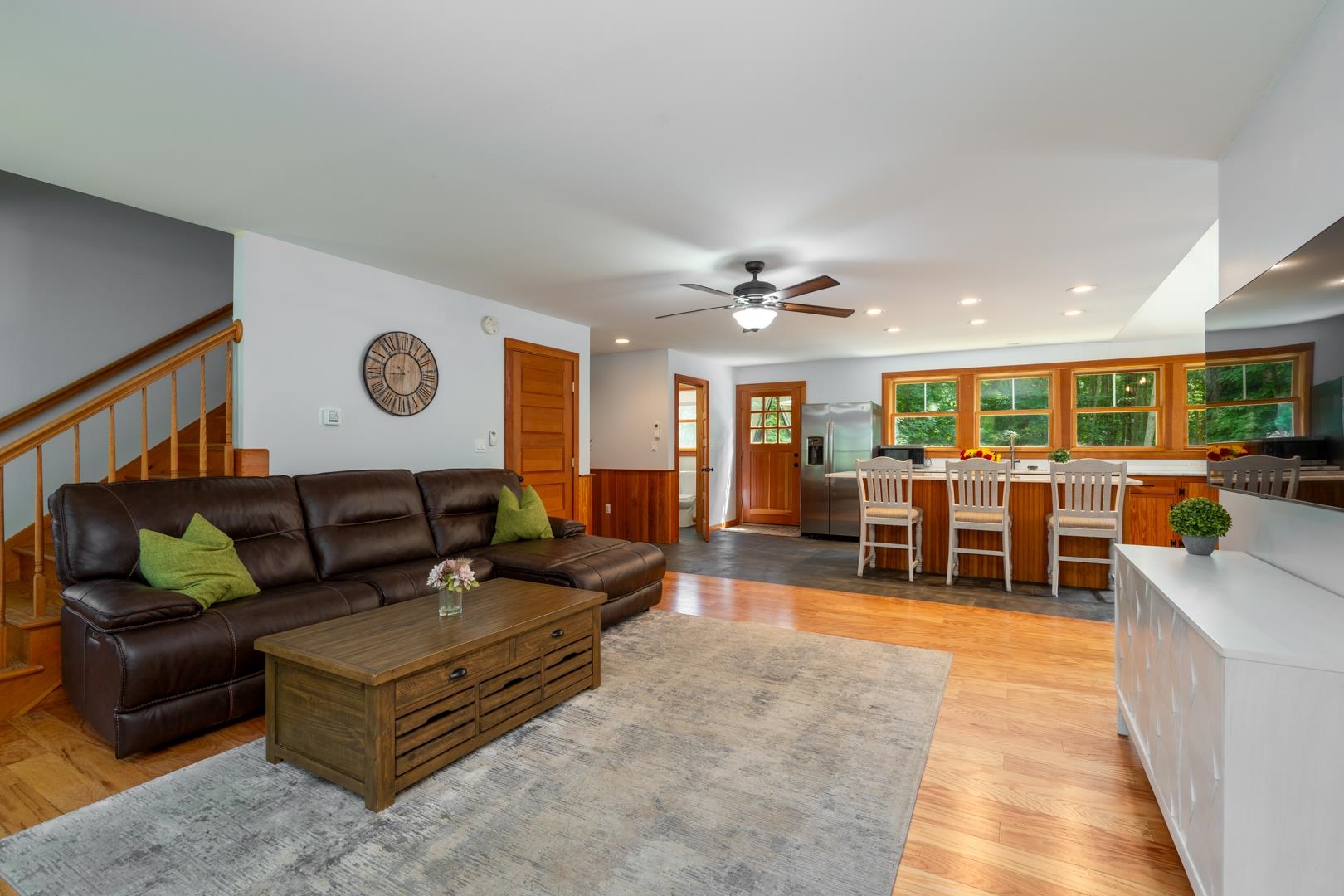 74 Kensington Road Hampton Falls, NH 03844 - Photo 8 of 36