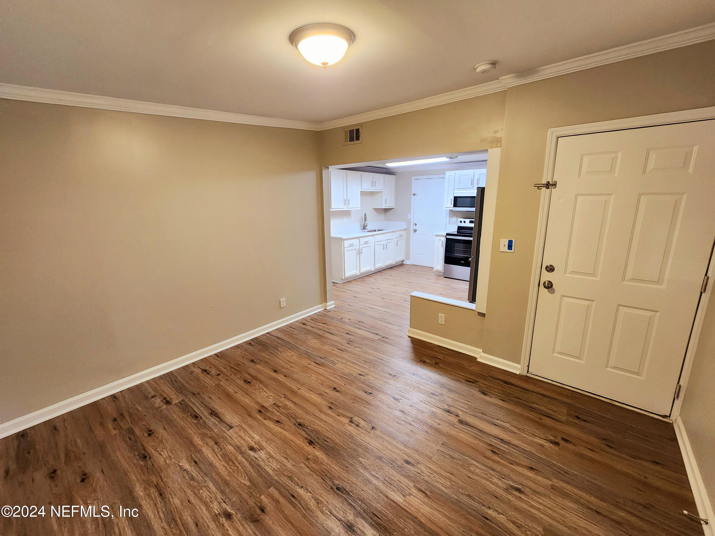 4222 Homer Road North Jacksonville, FL 32209 - Photo 6 of 19 20241109_072654
