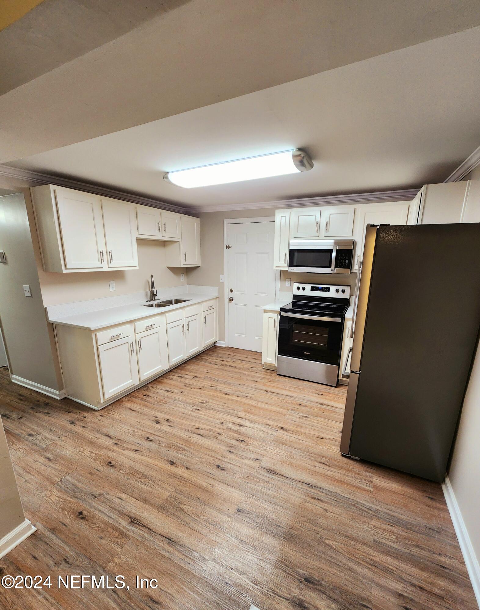 4222 Homer Road North Jacksonville, FL 32209 - Photo 8 of 19 Kitchen