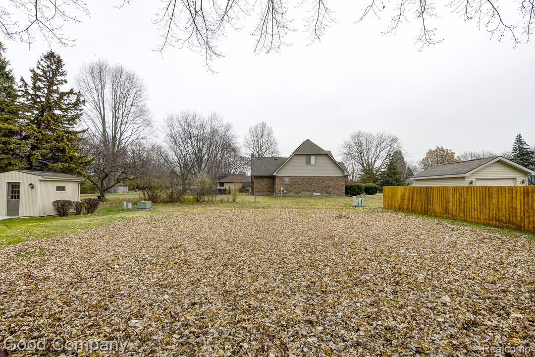 38092 Westchester Road Sterling Heights, MI 48310 - Photo 44 of 53 38092 Westchester Rd.-47.jpg