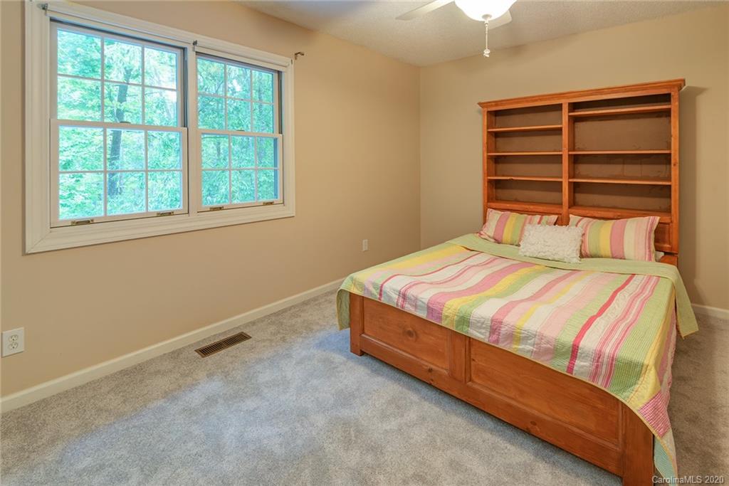 205 Riva Ridge Drive Fairview, NC 28730 - Photo 33 of 44 Gallery Image 33