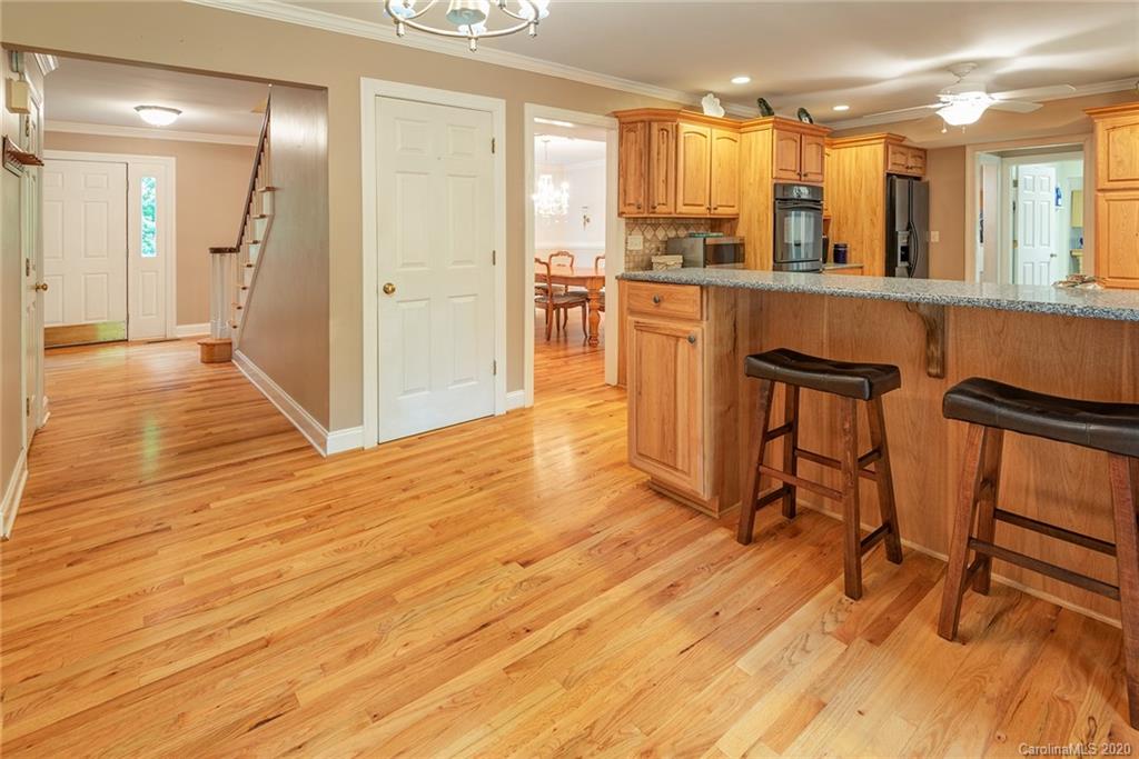 205 Riva Ridge Drive Fairview, NC 28730 - Photo 9 of 44 Gallery Image 9