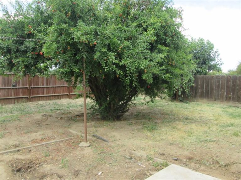 14476 Hanford Armona Road Armona, CA 93202 - Photo 14 of 17