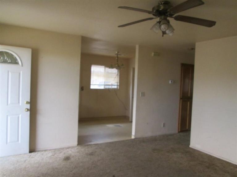 14476 Hanford Armona Road Armona, CA 93202 - Photo 6 of 17