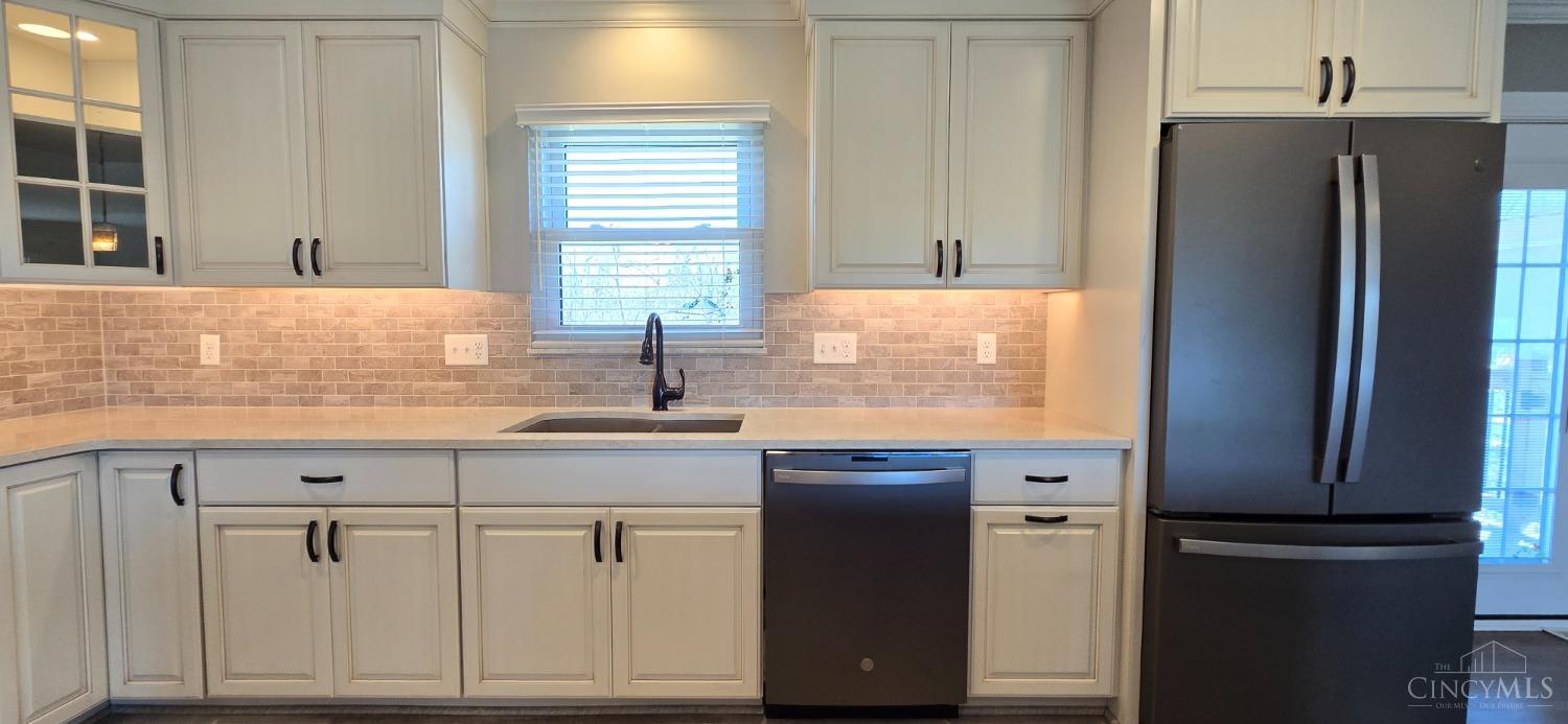 7362 West Chester Road West Chester, OH 45069 - Photo 14 of 56 Gallery Image 14