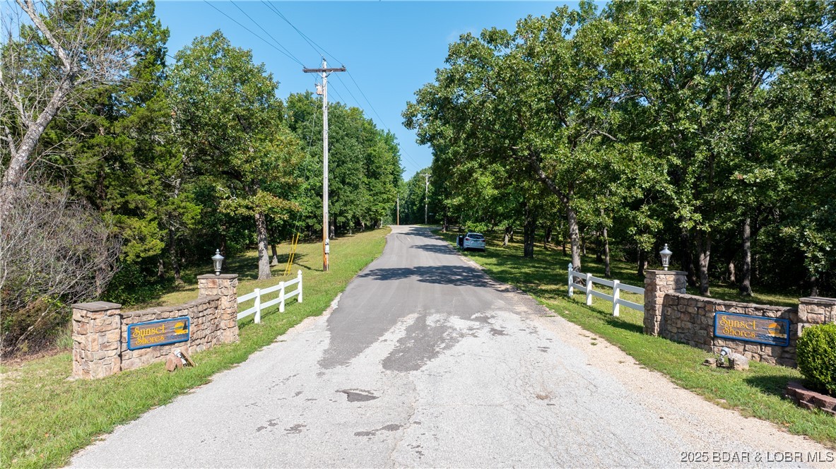82 Sunset Shores Climax Springs, MO 65324 - Photo 6 of 16