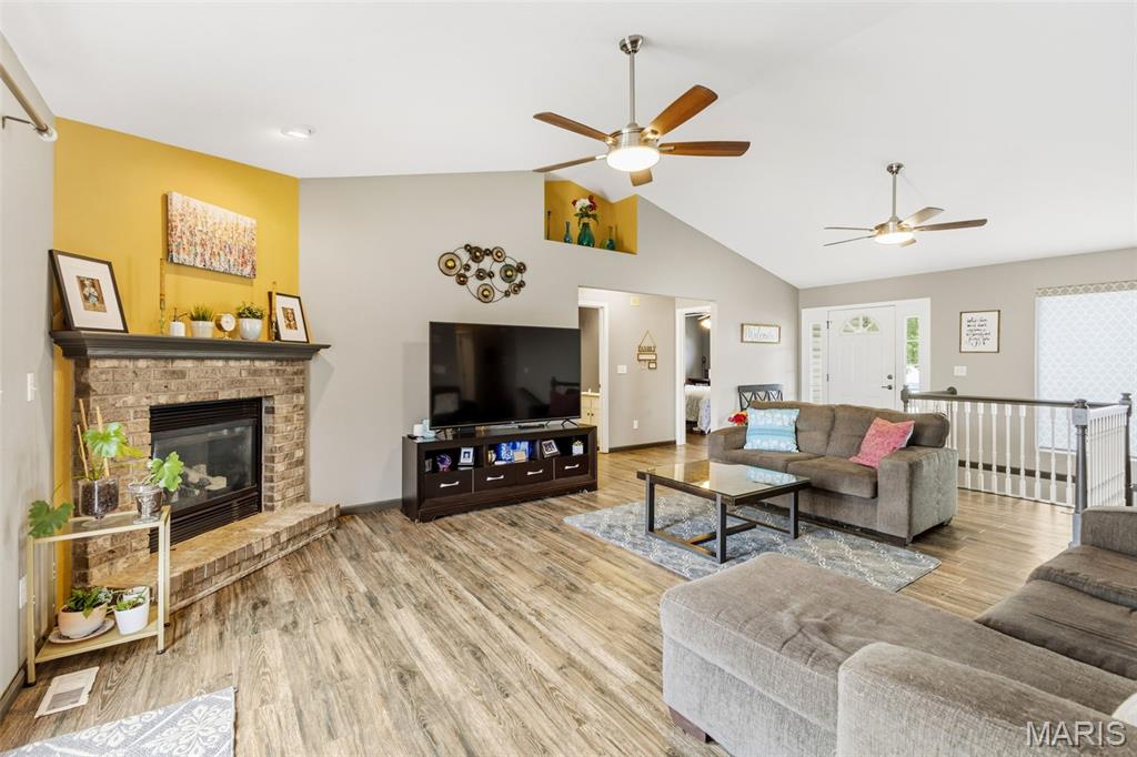 400 Mockingbird Lane Waterloo, IL 62298 - Photo 14 of 74