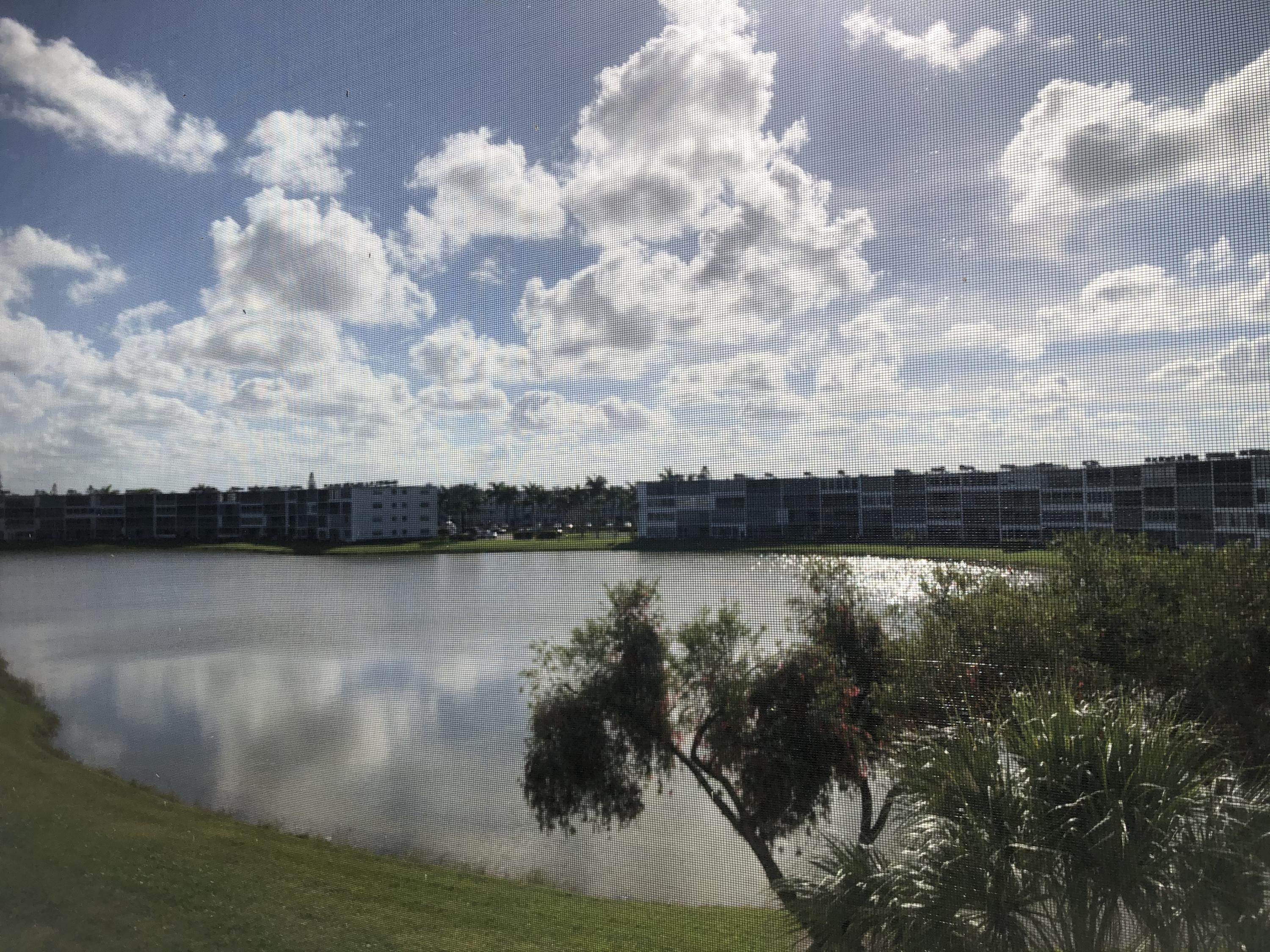 3067 Guildford East Boca Raton, FL 33434 - Photo 2 of 31 view