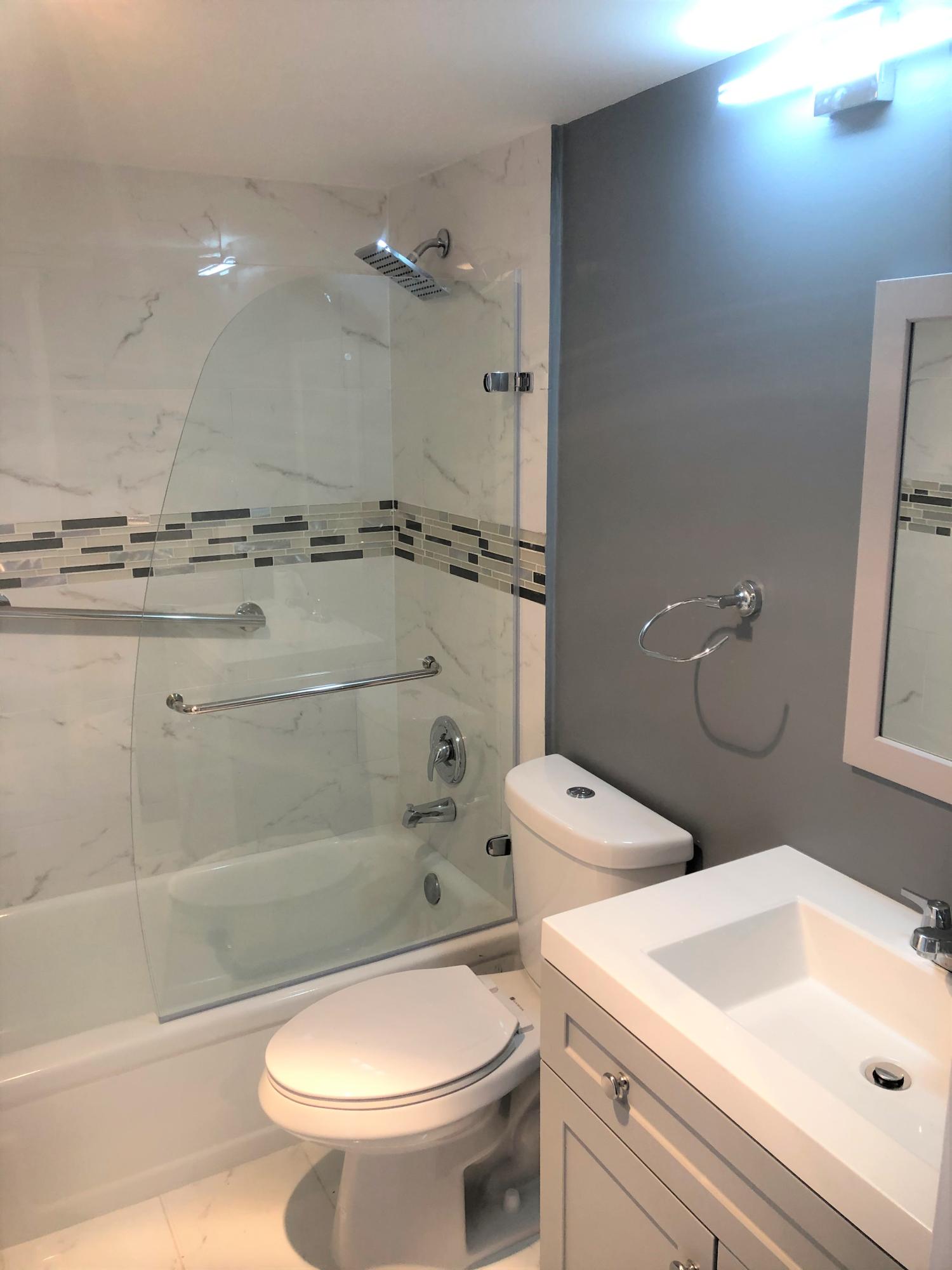 3067 Guildford East Boca Raton, FL 33434 - Photo 8 of 31 full bathroom 1