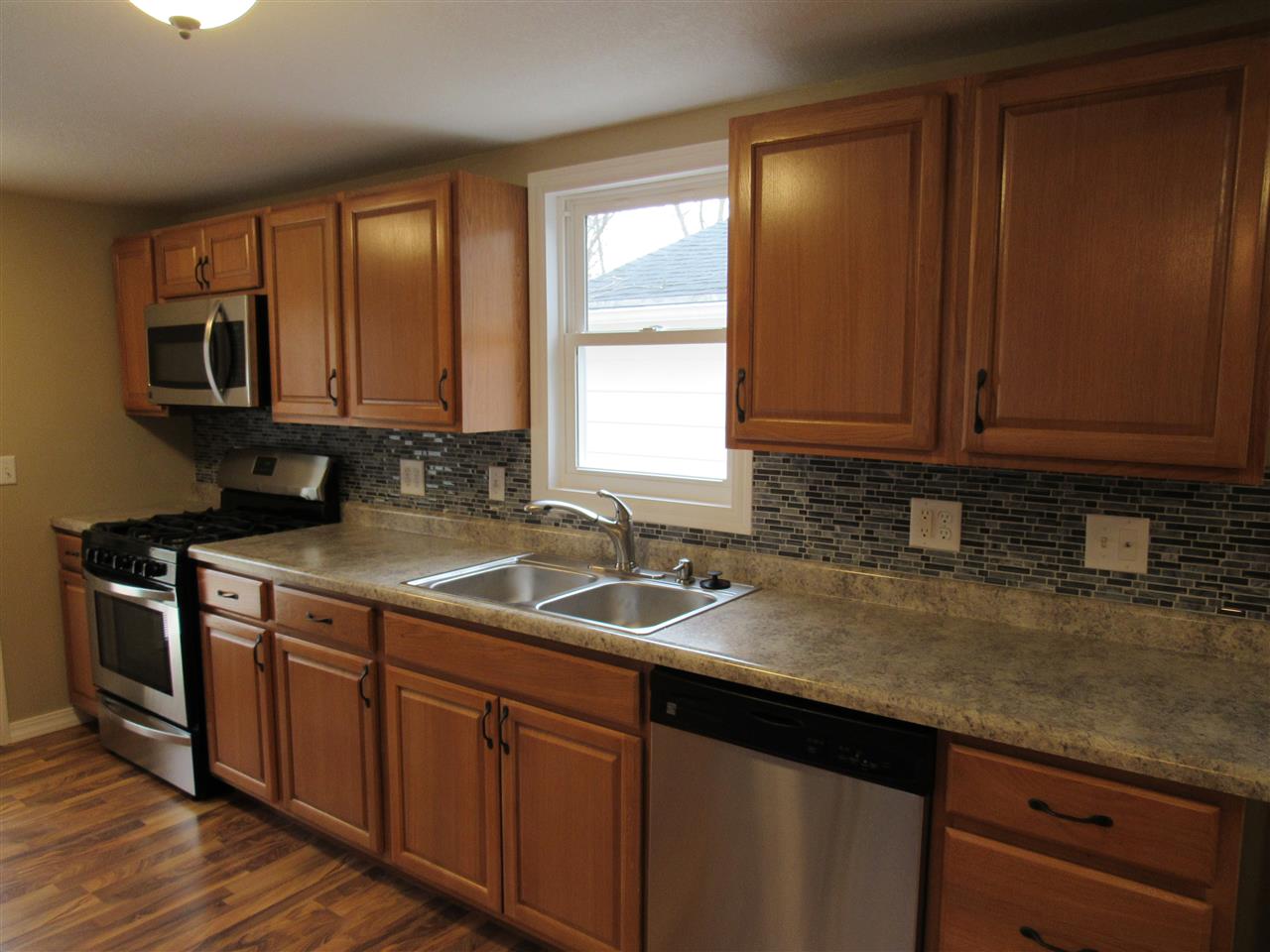 5135 Tyrone Road Fort Wayne, IN 46809 - Photo 11 of 36