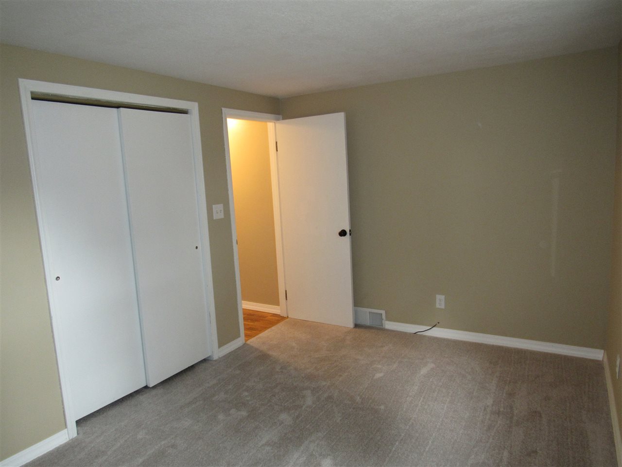 5135 Tyrone Road Fort Wayne, IN 46809 - Photo 16 of 36