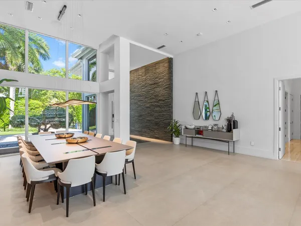 $17,975,000 | 224 South Island Road, Golden Beach, FL 33160