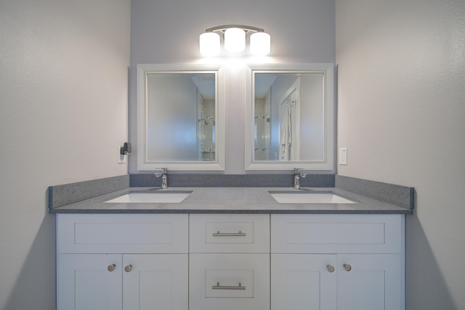 38 Coral Way Key Largo, FL 33037 - Photo 21 of 27 20220127-DSC06210_1_2_3_4