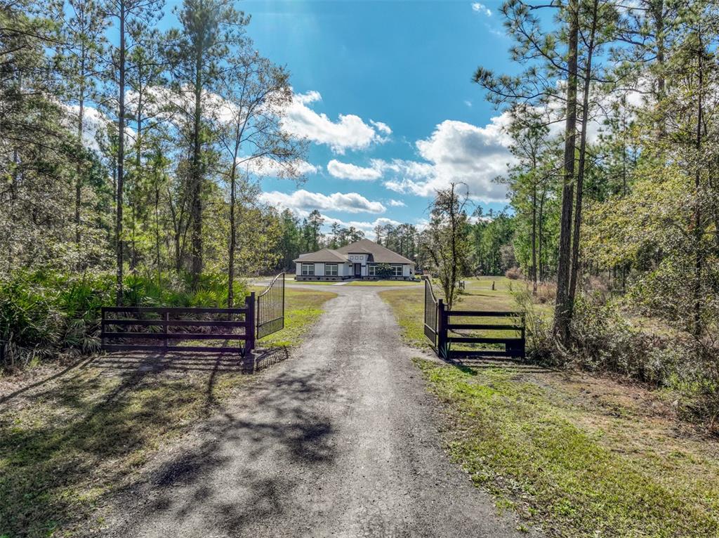 4895 State Rte 100 Bunnell, FL 32110 - Photo 3 of 45 a view of a park with large trees