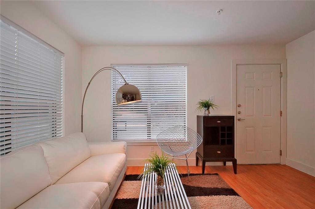 711 West 32nd Street, Unit 101 Austin, TX 78705 - Photo 20 of 32