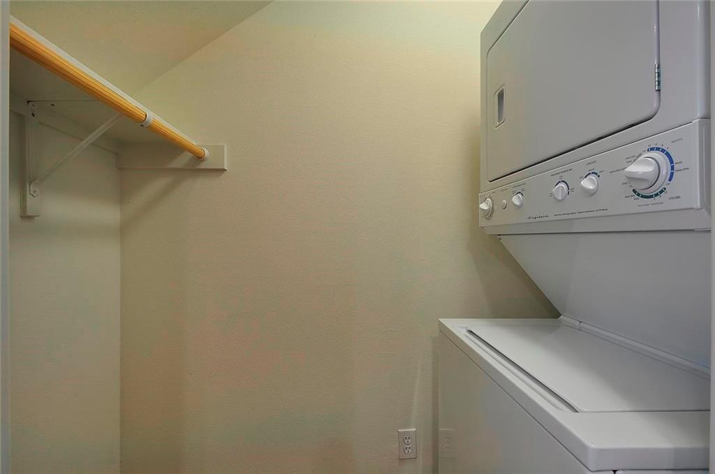 711 West 32nd Street, Unit 101 Austin, TX 78705 - Photo 5 of 32