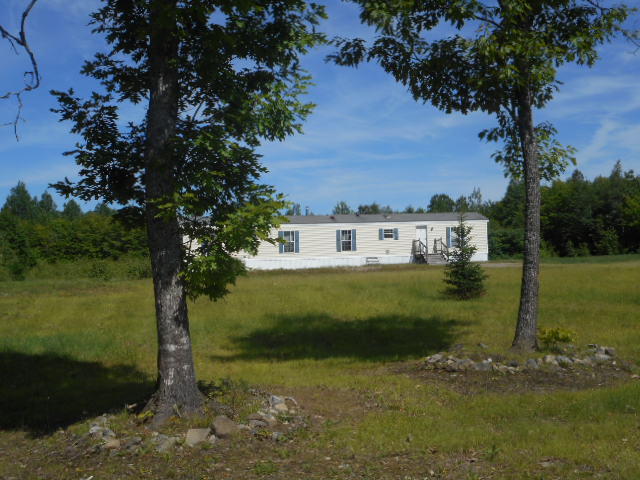 579 West Old Main Road Lowell, ME 04493 - Photo 1 of 15 Exterior