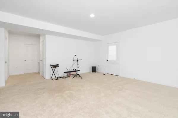 $495,000 | 301 Homer Court, Martinsburg, WV 25403