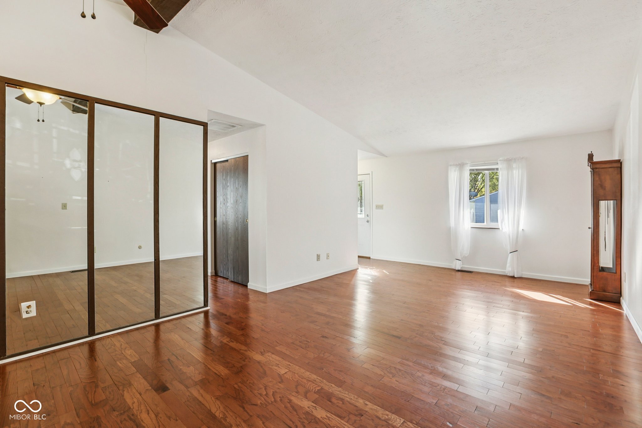 3514 Winchester Drive Indianapolis, IN 46227 - Photo 10 of 35