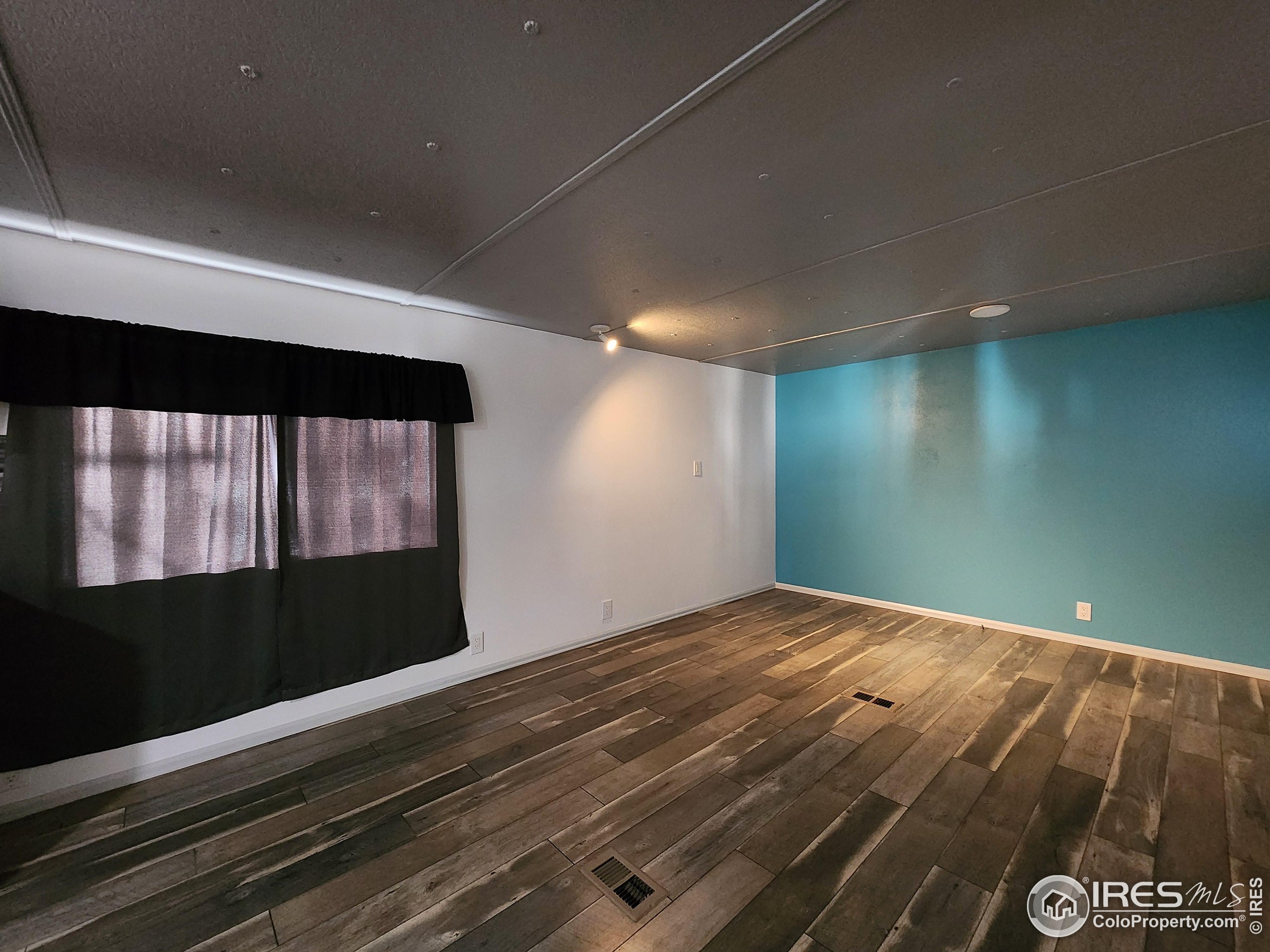 831 17th Avenue, Unit 14 Longmont, CO 80501 - Photo 14 of 26