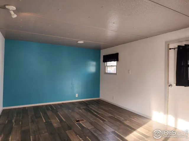 $19,500 | 831 17th Avenue, Unit 14, Longmont, CO 80501