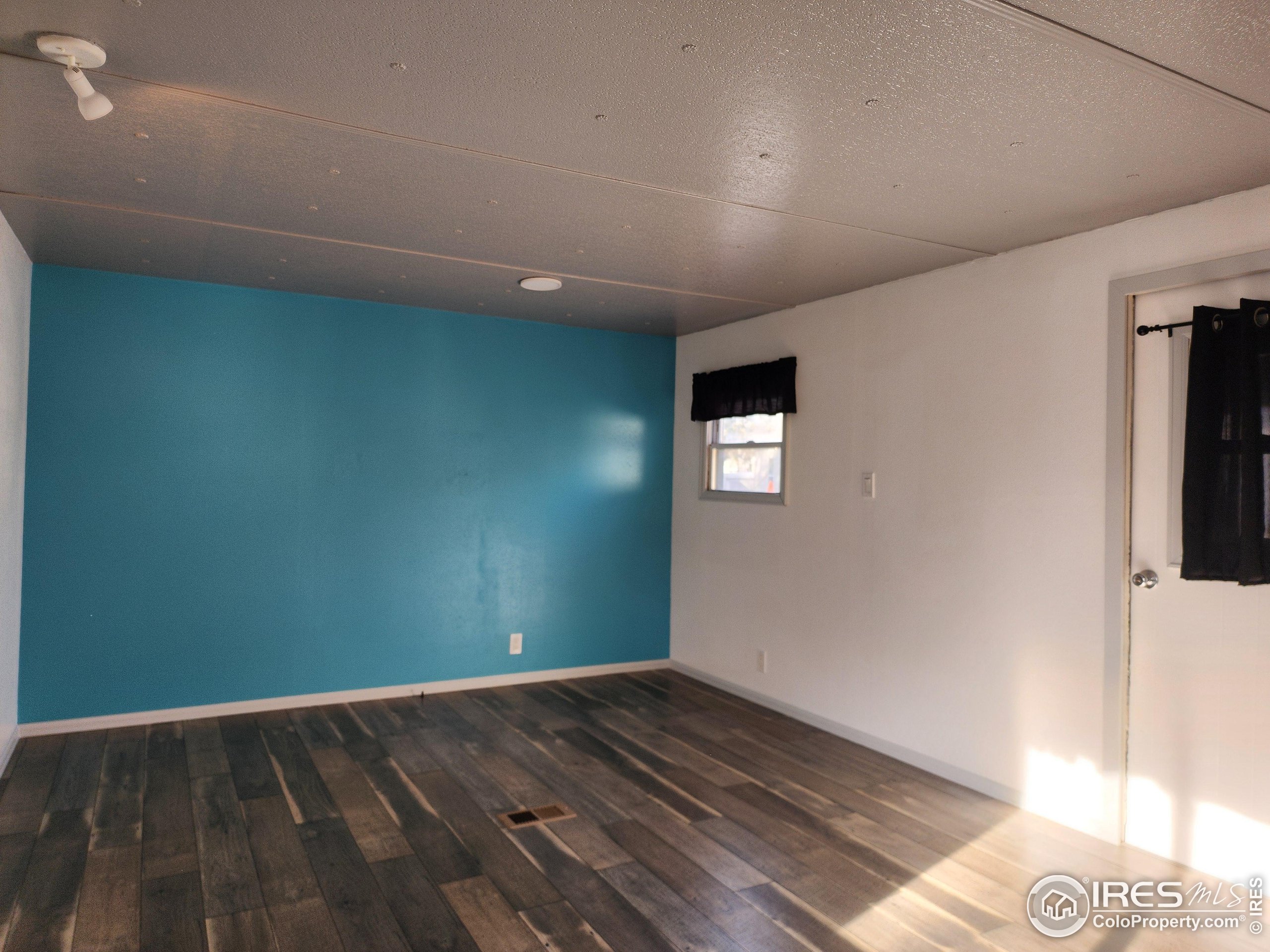 831 17th Avenue, Unit 14 Longmont, CO 80501 - Photo 15 of 26