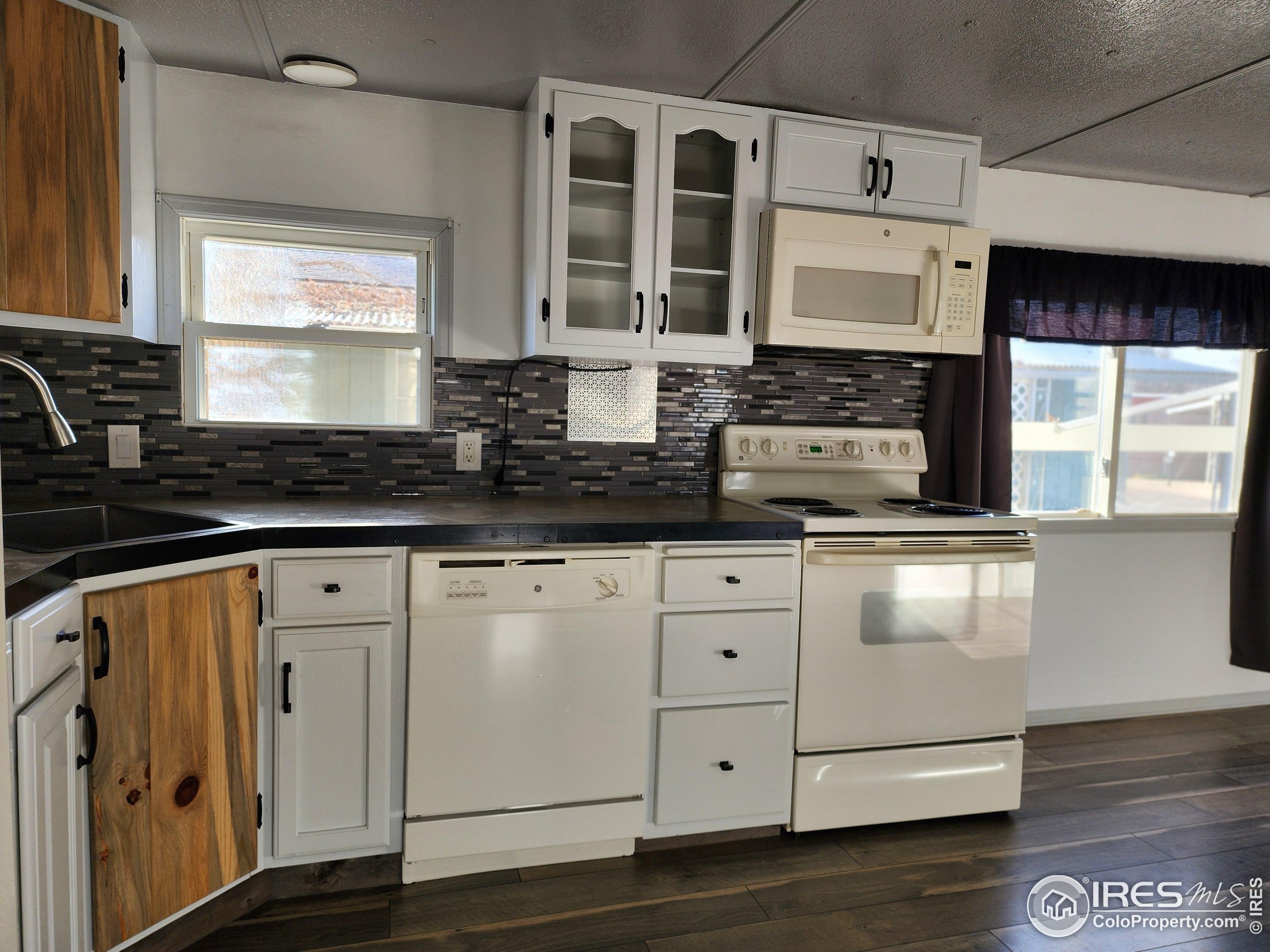 831 17th Avenue, Unit 14 Longmont, CO 80501 - Photo 2 of 26