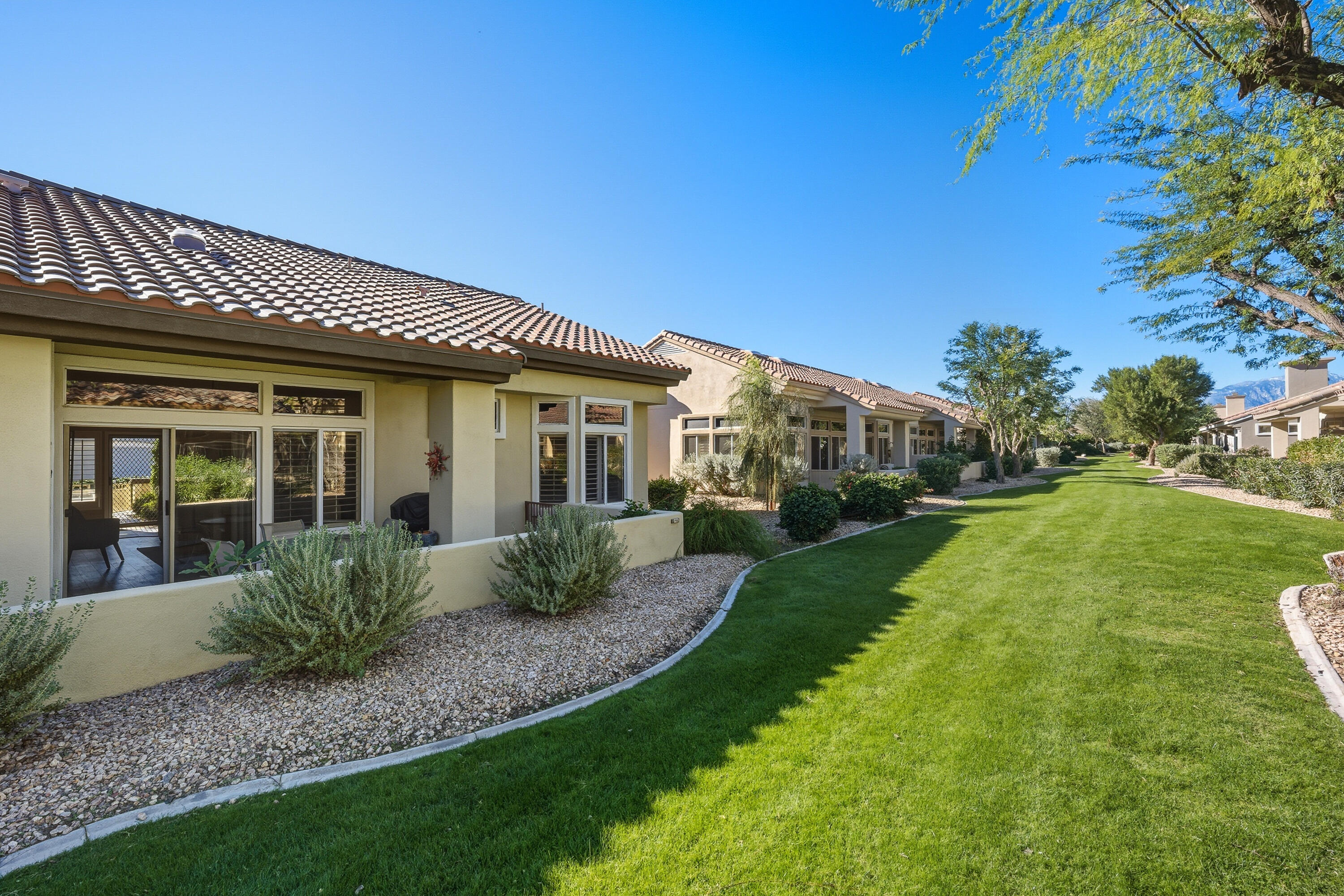 78388 Desert Willow Drive Palm Desert, CA 92211 - Photo 5 of 22 Photo-19