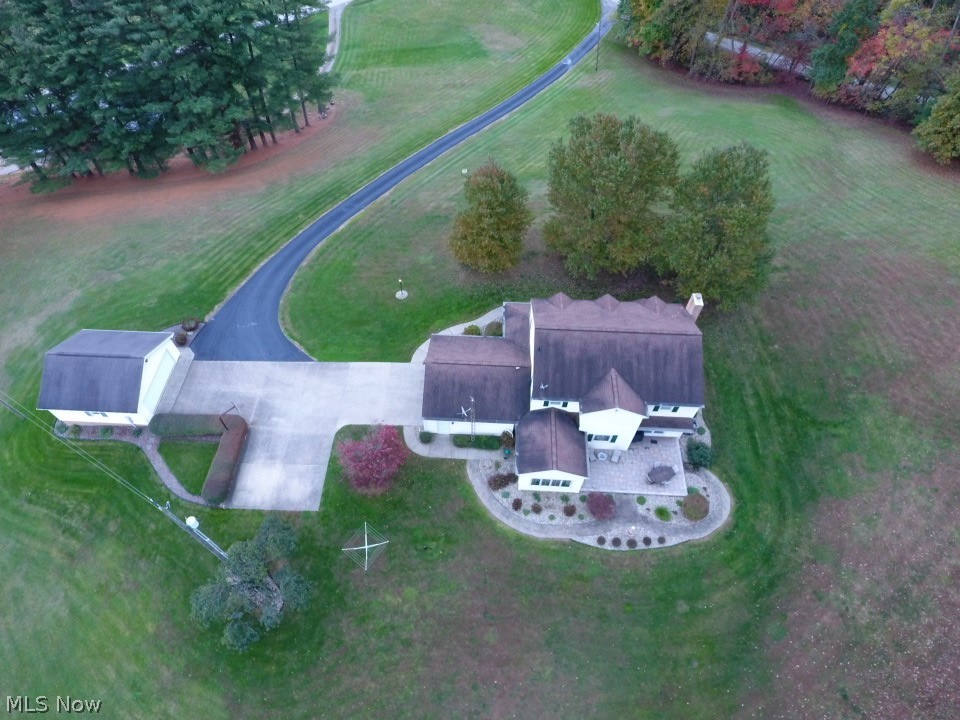 7224 Central Road Northwest Strasburg, OH 44680 - Photo 31 of 33