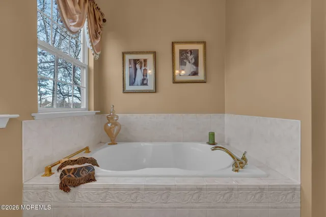 $649,000 | 52 Isabella Drive, Manchester Township, NJ 08759