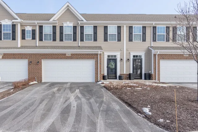 $329,900 | 3363 Helene Rieder Drive, Montgomery, IL 60538