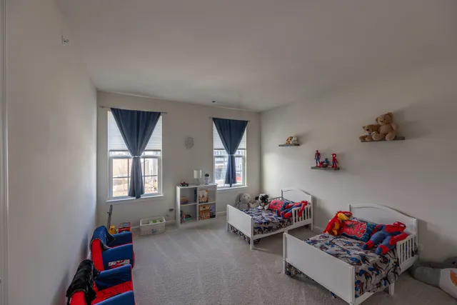 $329,900 | 3363 Helene Rieder Drive, Montgomery, IL 60538